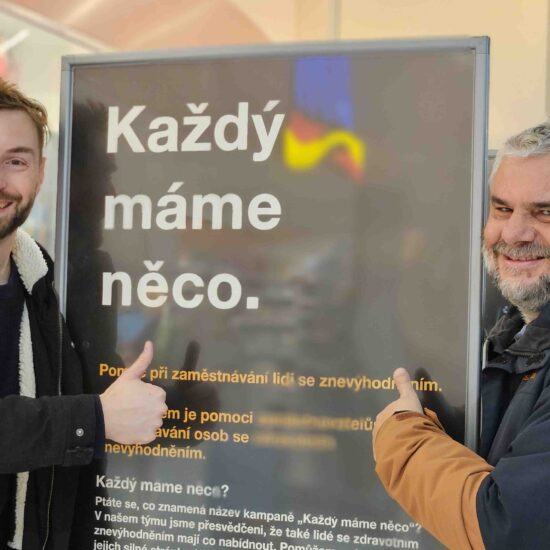Každý máme něco – výstava inspirativních příběhů zahájena